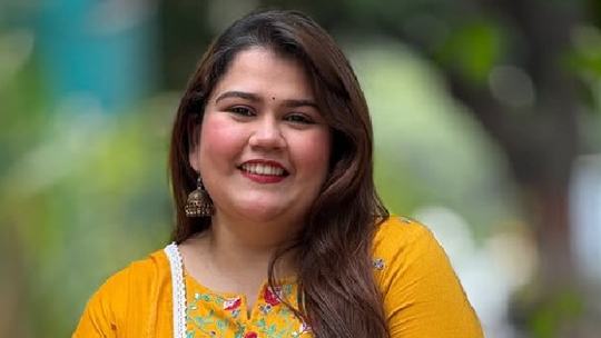 Hey Bhagwaan Kitna Badal Gaya Insaan Akshaya Naik To Play
