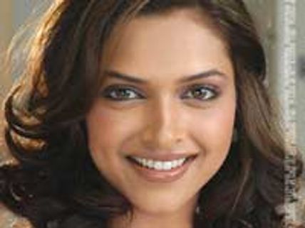 Deepika's outing with Ranbir's dad