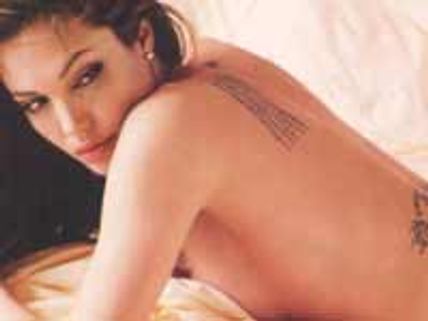 Hoffman offers lifetime of gifts for Angelina Jolie's twins