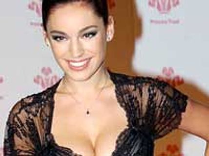 Kelly secretly dating rugby ace Cipriani