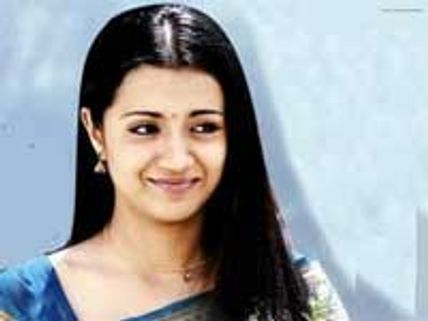 Trisha sizzles alongside Nag in King