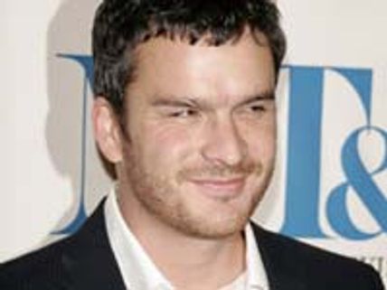 Balthazar's ref rules out leaving Brothers & Sisters