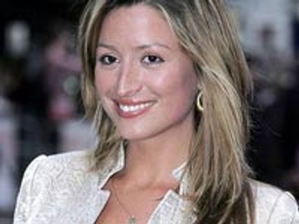 Rebecca Romijn gives birth to twin girls