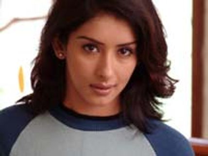 Samiksha, the unlucky actress!