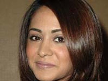 Parminder Nagra weds and is expecting