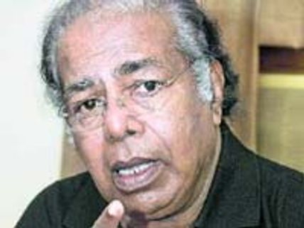 Orkkuka Vallapozhum - Review