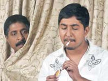 Makante Achan - Review