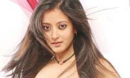 Mere Khwabon Mein Jo Aaye Preview