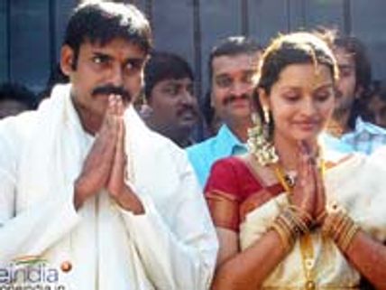 Pawan Kalyan's Filmy Style Wedding