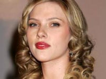 Scarlett Johansson breaks relationships