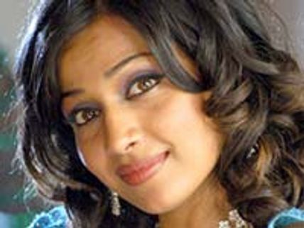 Pandavulu with 25 comedians