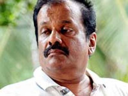 Bharya Oru Suhruth to finally release