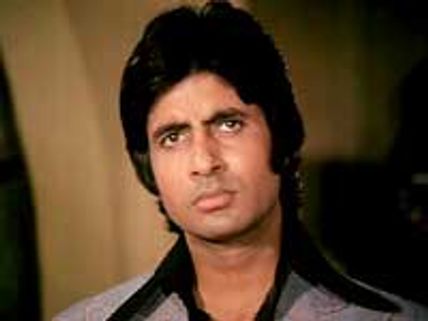 Amitabh Bachchan visits Shahrukh