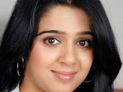 Charmi is back to charm Kollywood