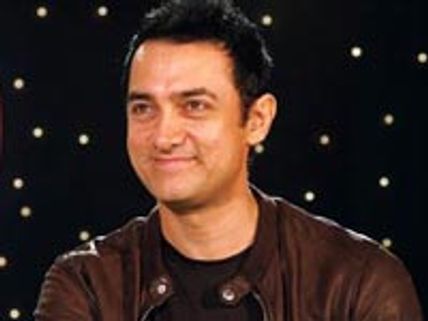 Aamir Khan attends awards function