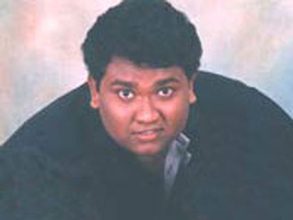 'Noolunda' Vijesh turns director