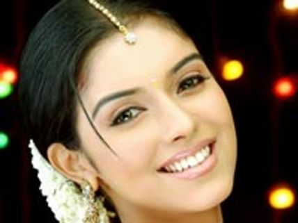 Asin to master Kalaripayatttu