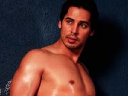 Dino Morea means business