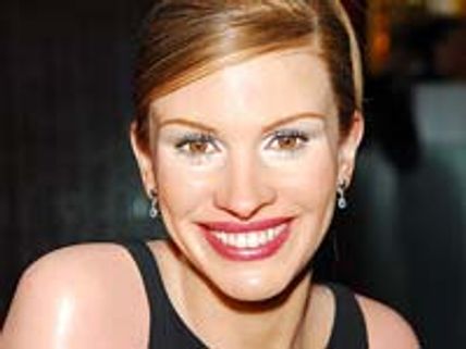 Julia Roberts finds red carpet terrifying