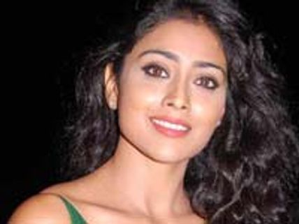 Shreya is the new Punjab di Kudi 