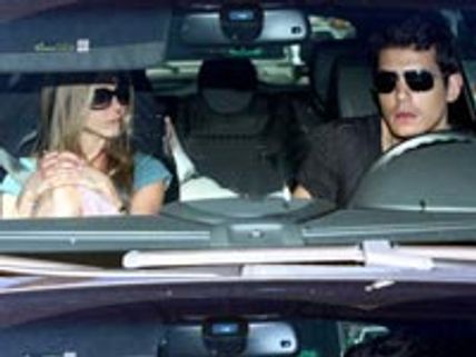 Aniston's plan to have a child causes split