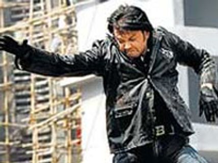 Bobby Deol jumps off from 13th floor