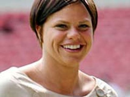 Goody to be buried along with her sons' photos