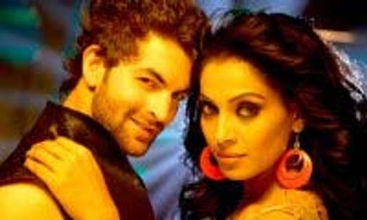 Aa Dekhen Zara Preview