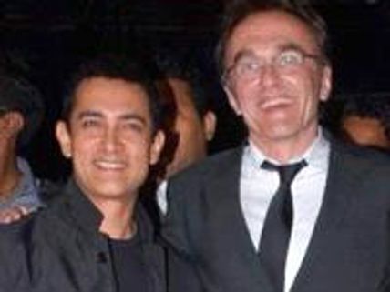 Aamir Khan bonds with Danny Boyle