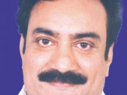 Sreenath contests Parliament elections