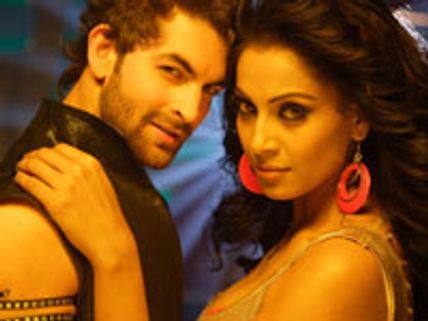 Neil Nitin angry with multiplexes