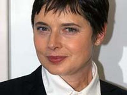 Isabella Rossellini likes filming animal acts