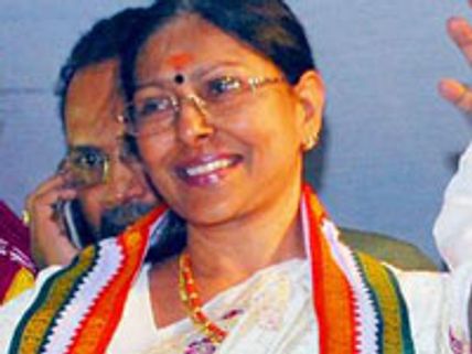 Sarada campaigns for Shashi Tharoor