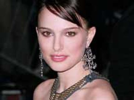 Natalie Portman can't get out of Star Wars