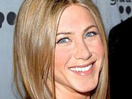 Aniston earned more than Jolie in 2008