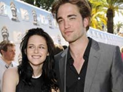 Pattinson proposed to Kirsten on Twilight sets