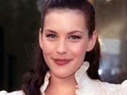 Liv Tyler secretly romancing her personal trainer