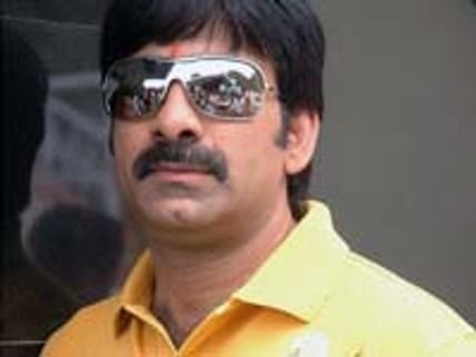 Krishnavamsi to direct Ravi Teja