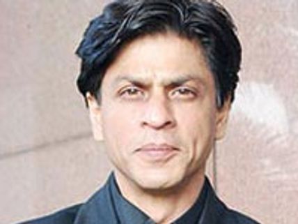 Shahrukh to play anti-hero in Dhoom 3