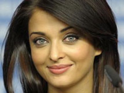 Aishwarya performing at IIFA Awards 2009