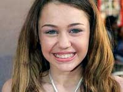 Miley Cyrus returning to Hannah Montana's 4th season