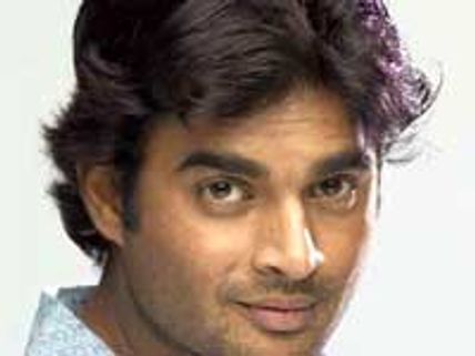 Maddy completes dubbing for Naan Aval Athu