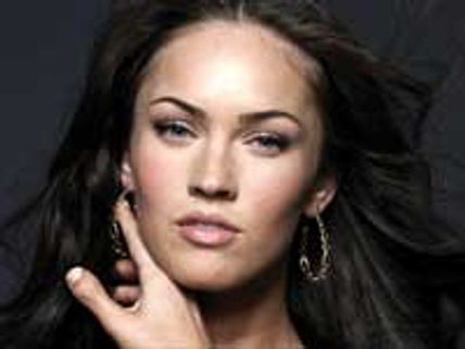 Megan Fox thinks she scares away men 