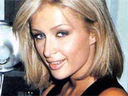 Paris consults cultural experts before leaving for Dubai