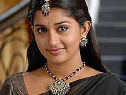 Meera Jasmine's marriage mystery!