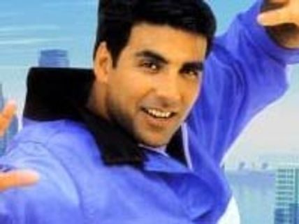 Kambakkht Ishq brings smile back on Akshay's face