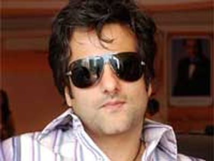 Fardeen buys dad's dream car
