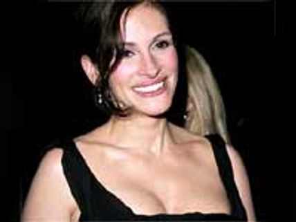 Julia Roberts thinks working makes her a better mother