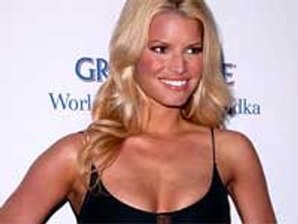 Jessica splits with Tony Romo on her birthday