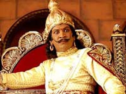 Vadivelu vows never to do hero roles again
